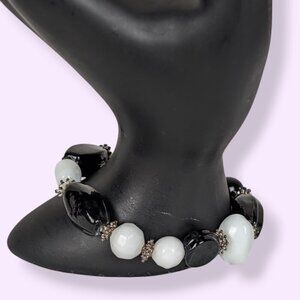(2/$20) Vintage B&W Glass Stretch Bracelet